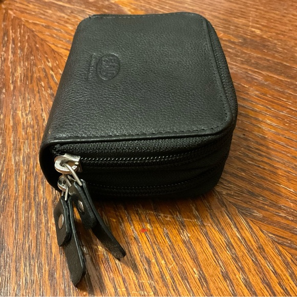 Men’s RFID Safe Double Zipper 8 Pocket 5 Card Slot Genuine Leather Wallet! - Picture 3 of 16